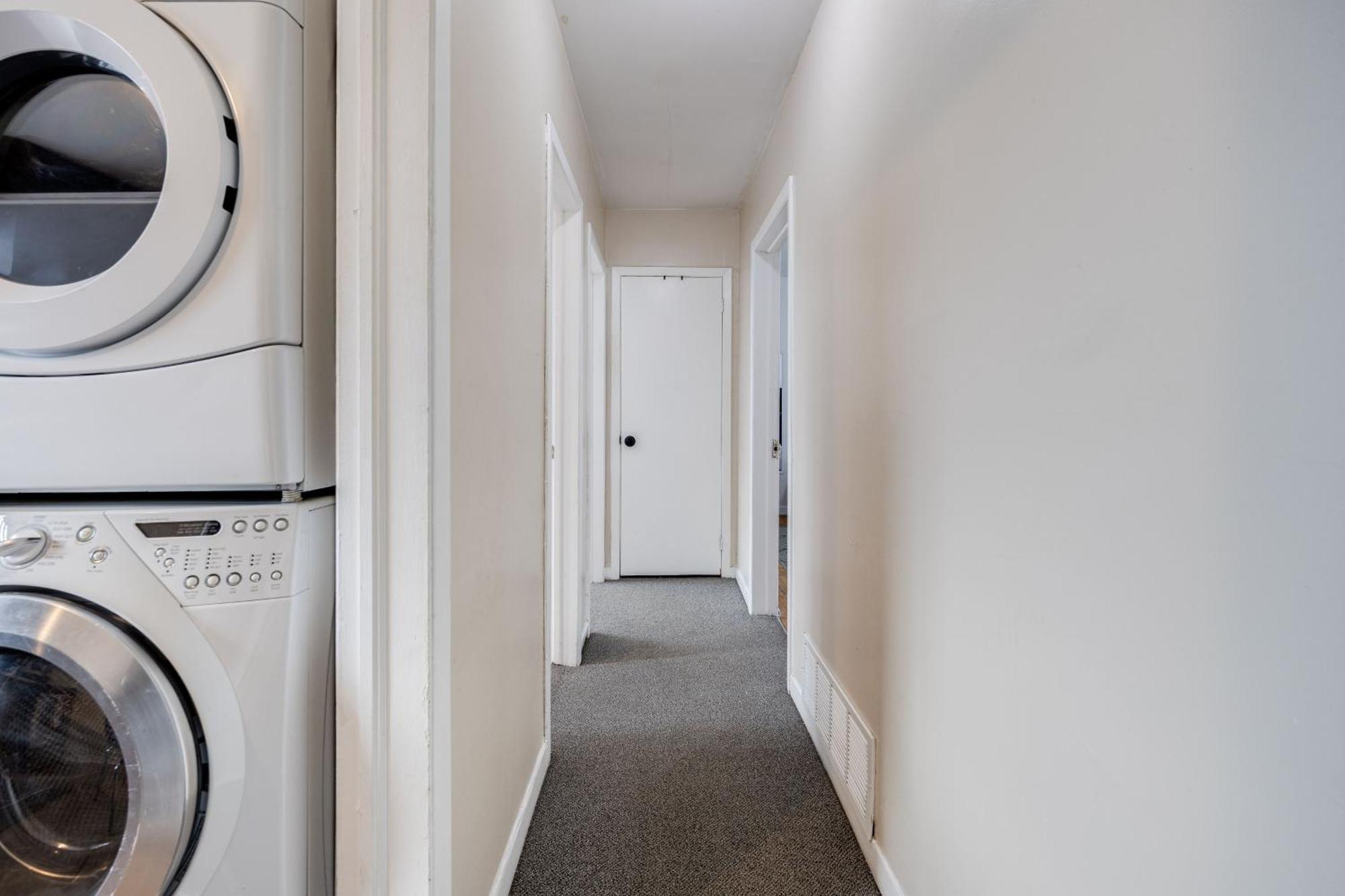 Eglinton West Guest Suite Toronto Zewnętrze zdjęcie