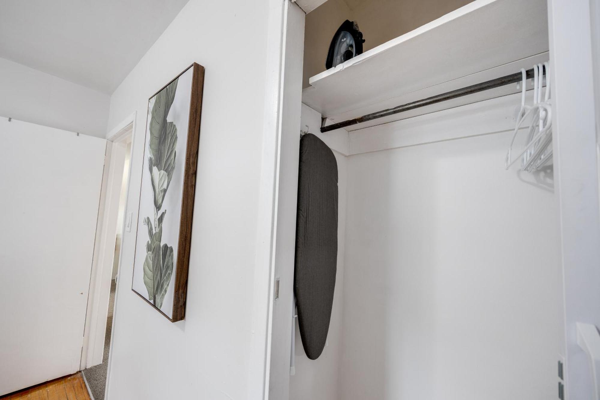 Eglinton West Guest Suite Toronto Zewnętrze zdjęcie