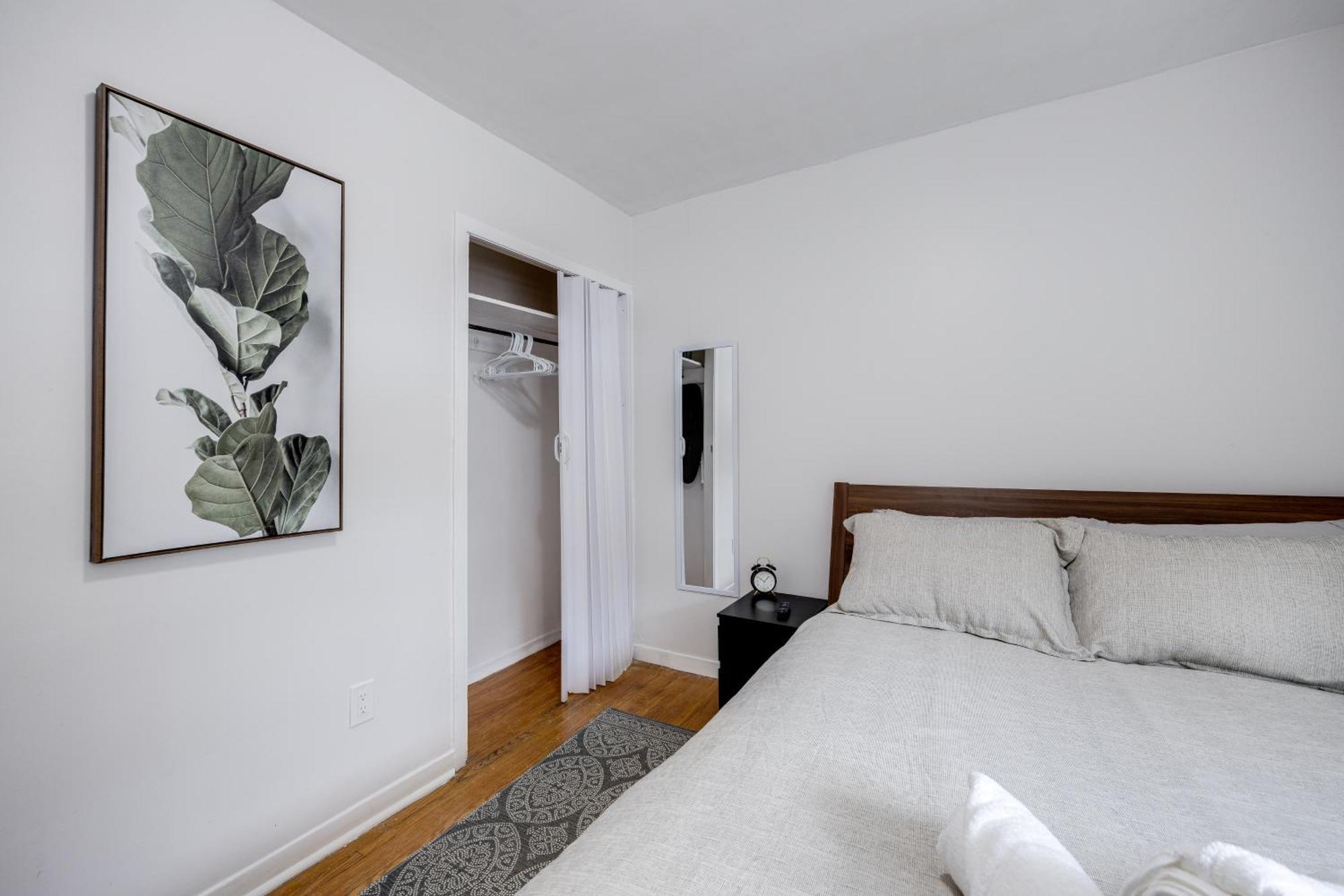 Eglinton West Guest Suite Toronto Zewnętrze zdjęcie